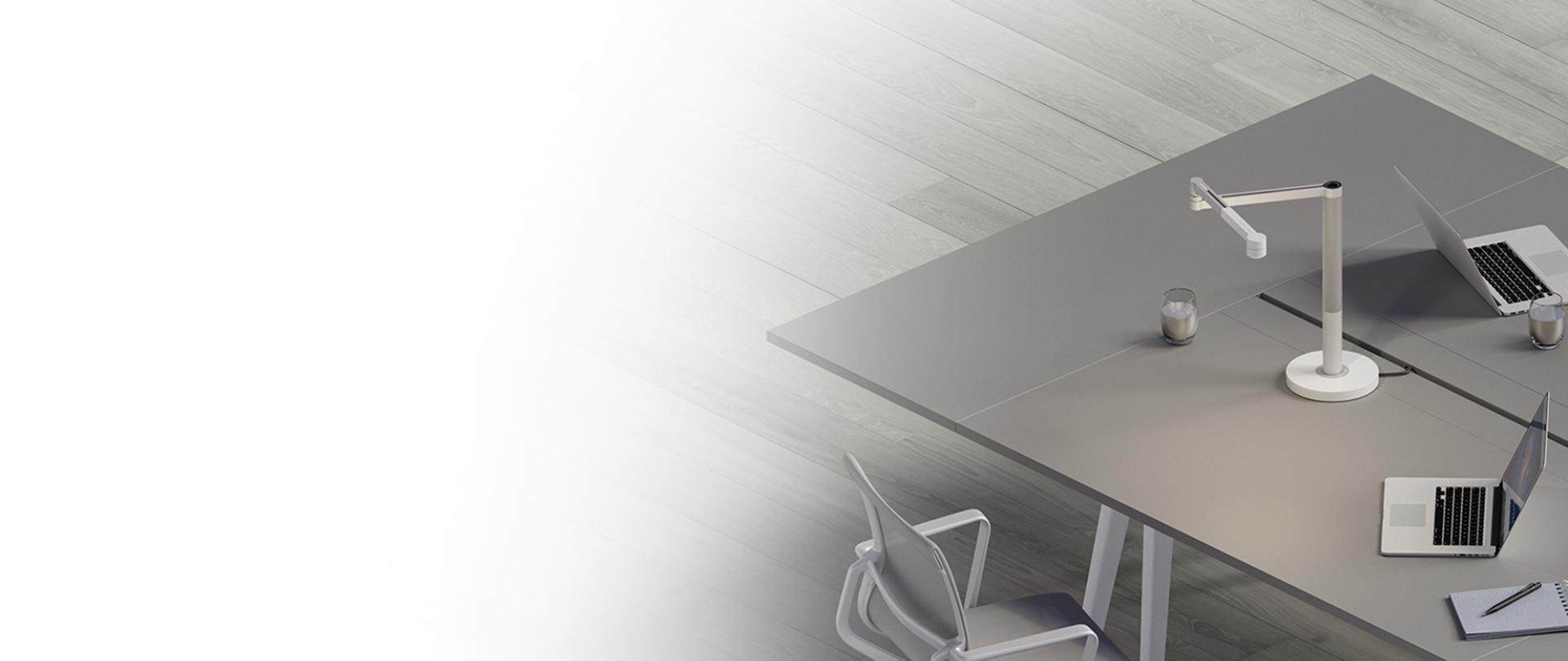 戴森照明灯智能追踪14本地日光，LED光源保持照明质量60年15，根据办公环境空间变换照明。